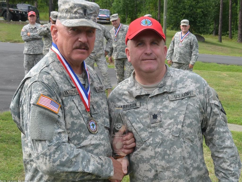 យុទ្ធសាស្ត្រល្បែង: ការបង្កើតអត្ថប្រយោជន៍សម្រាប់ការប្រកួត